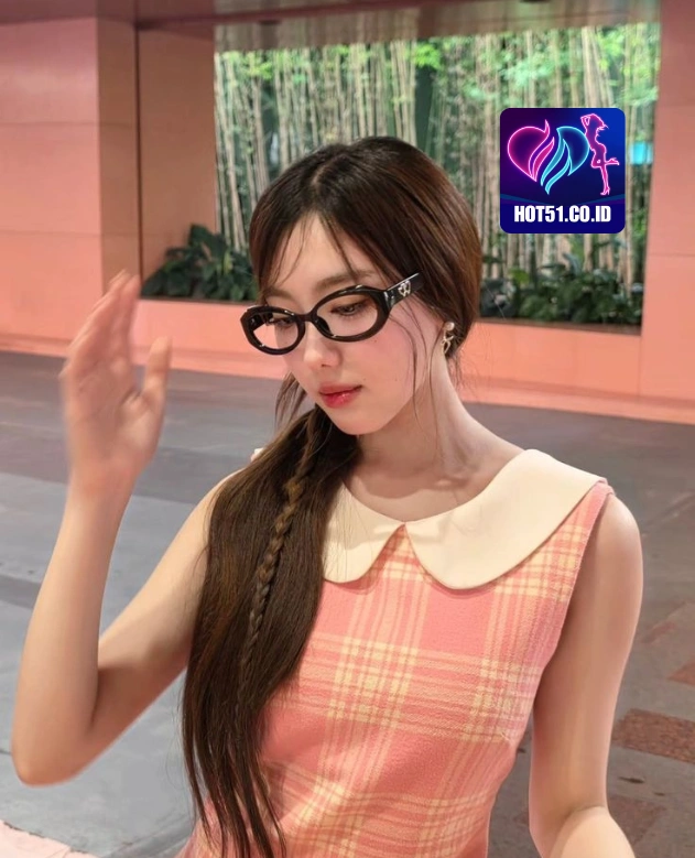 Addison Harper HOT51.CO.ID