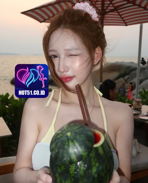 Annie Matthews HOT51.CO.ID