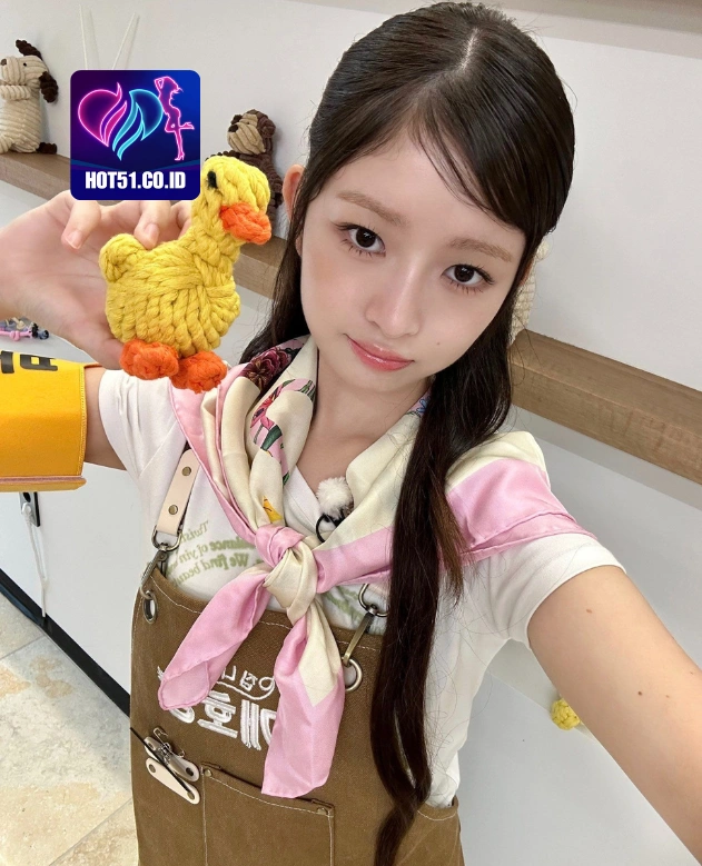 April Sanders HOT51.CO.ID