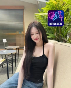 Arnold Walker HOT51.CO.ID