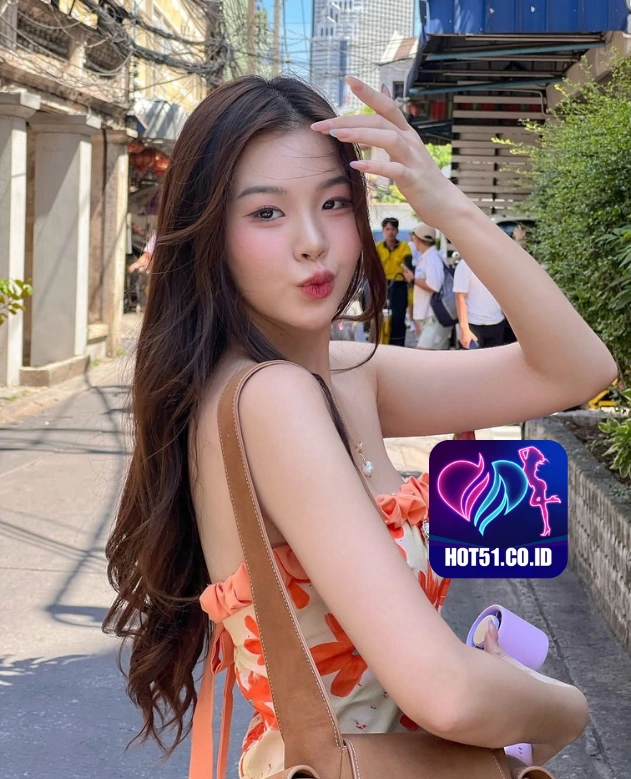 Arthur Benson HOT51.CO.ID