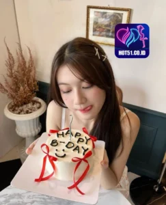 Bethany Ellis HOT51.CO.ID