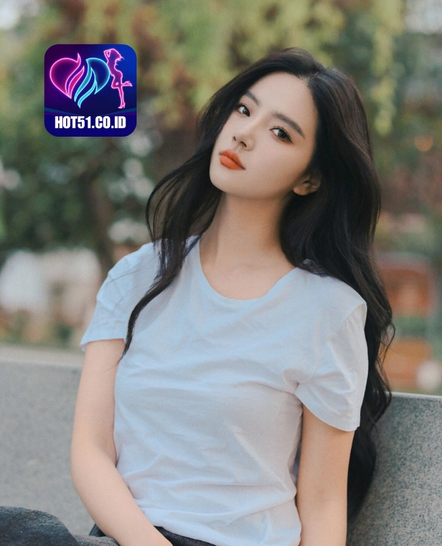 Elaine Nini HOT51.CO.ID