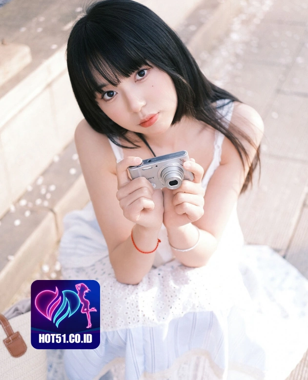 Eleanor Foster HOT51.CO.ID