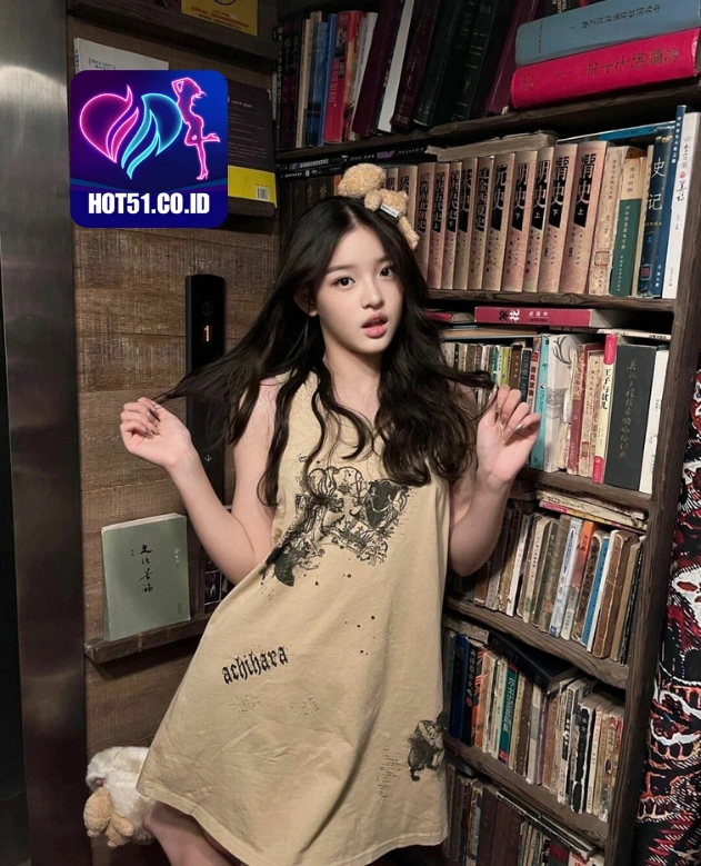 Ella Walker HOT51.CO.ID