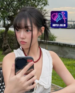 Elliot Sanders HOT51.CO.ID