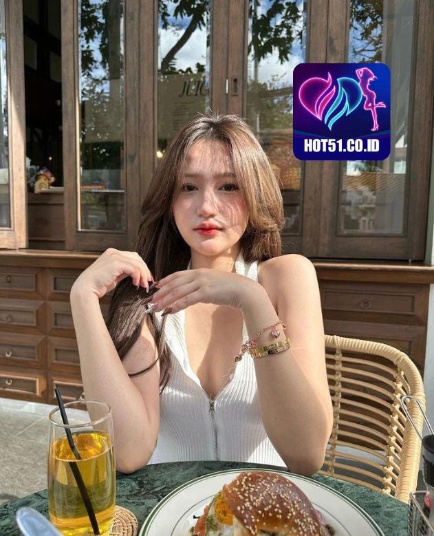 Eloise Carter HOT51.CO.ID