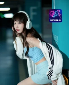 Elsie Mitchell HOT51.CO.ID