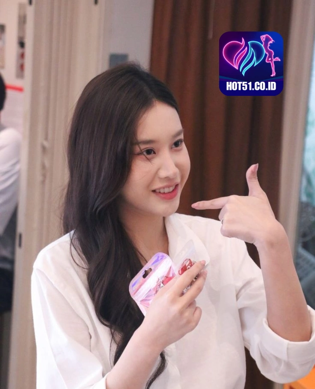 Ethan Graham HOT51.CO.ID