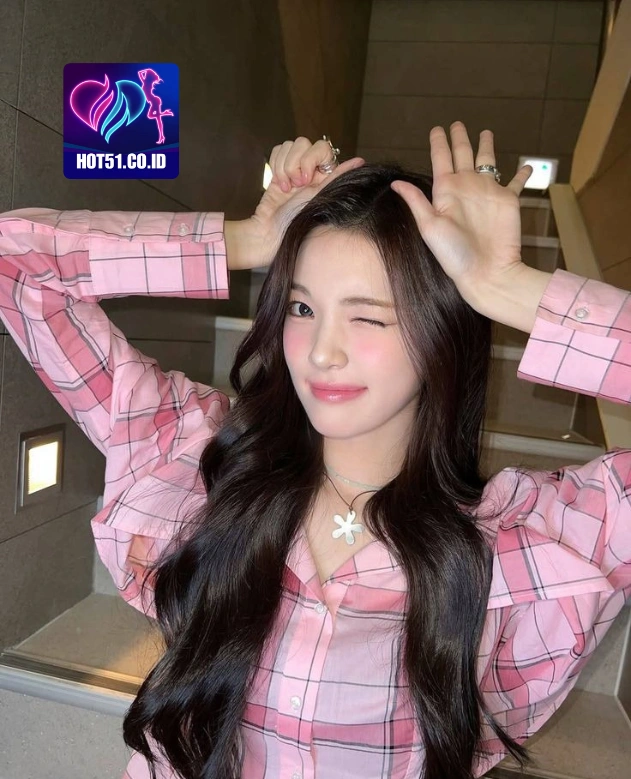 Fira Maharani HOT51.CO.ID