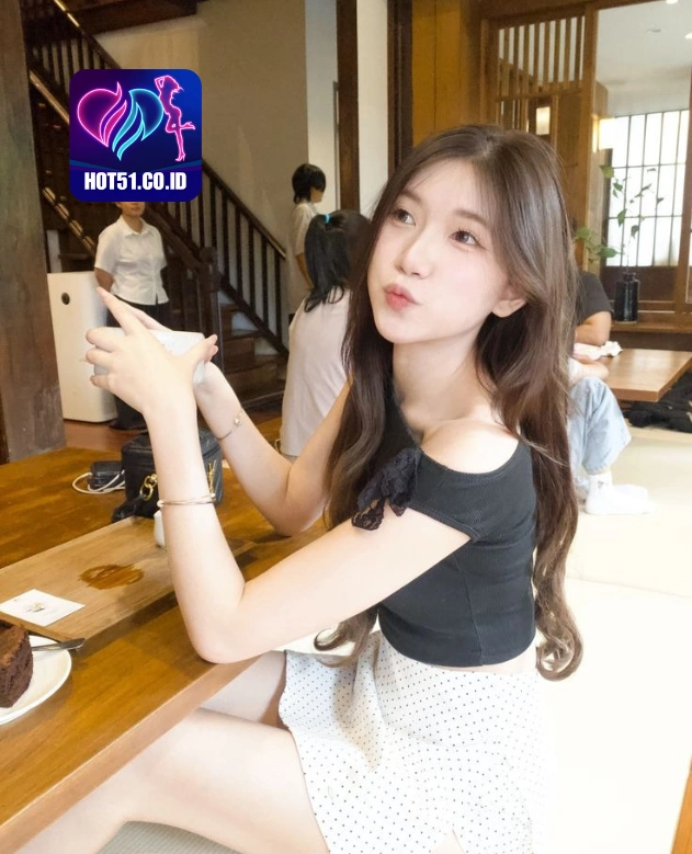 Gabriel Clarke HOT51.CO.ID