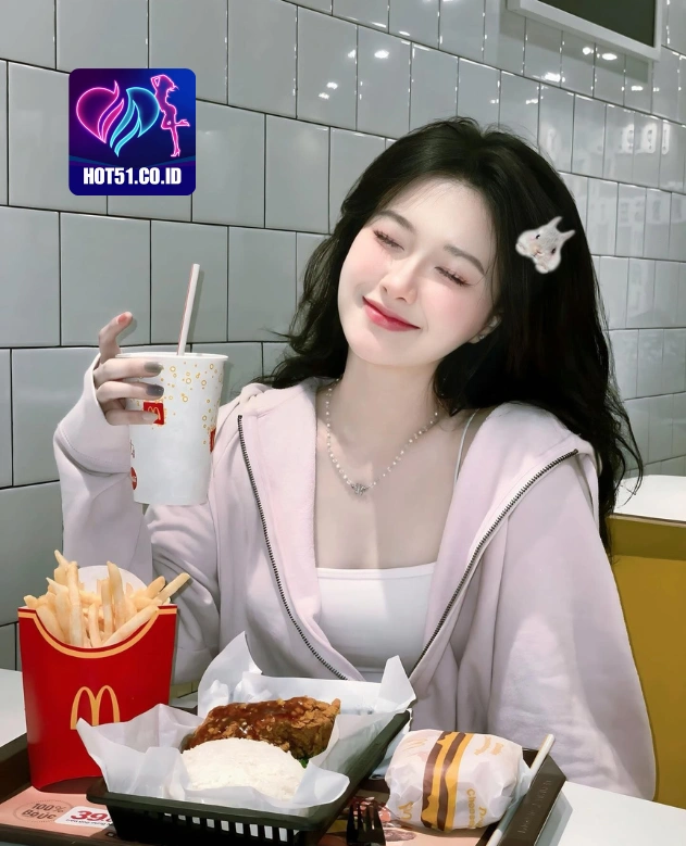 Juwita Kartika HOT51.CO.ID