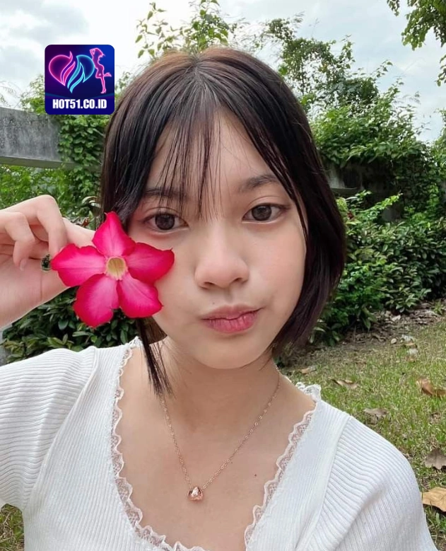 Lia Kusumawati HOT51.CO.ID