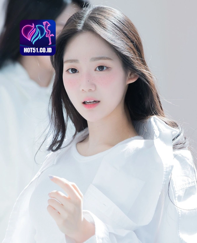 Michael Ward HOT51.CO.ID