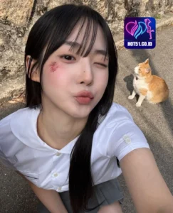 Molly Jenkins HOT51.CO.ID