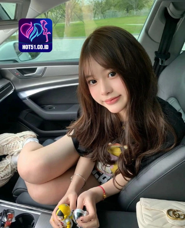 Nora Phillips HOT51.CO.ID