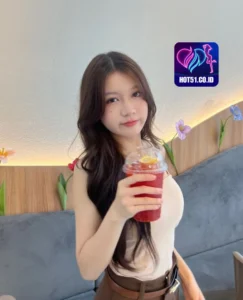 Robert Hamilton HOT51.CO.ID