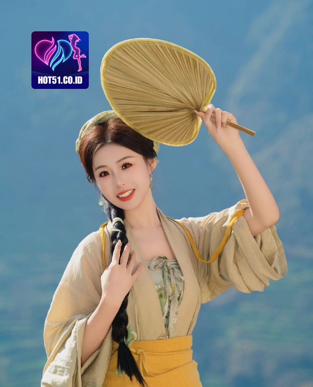 Zhou Ting HOT51.CO.ID