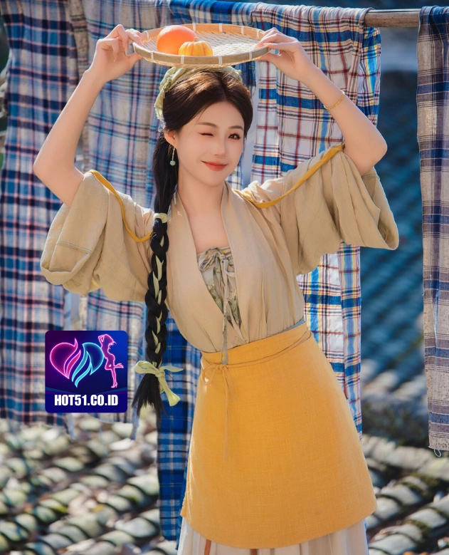 Zhou Ting HOT51.CO.ID