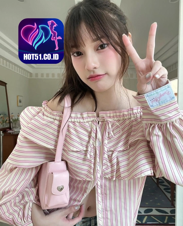 Alicia Grant HOT51.CO.ID