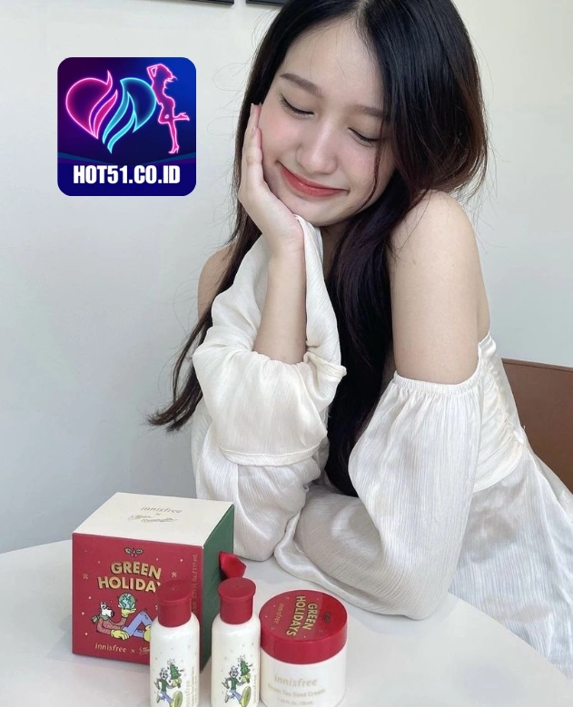 Amira Khairunnisa HOT51.CO.ID