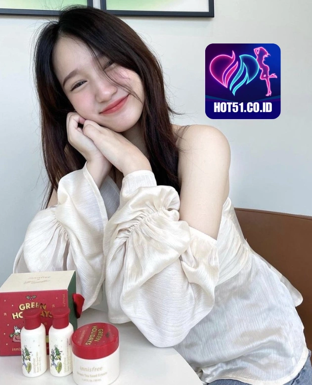 Amira Khairunnisa HOT51.CO.ID
