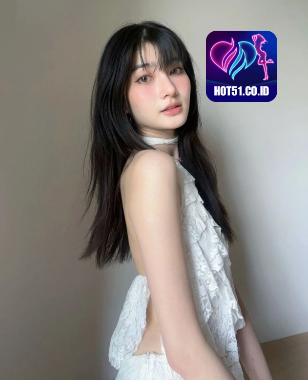 Avery Collins HOT51.CO.ID