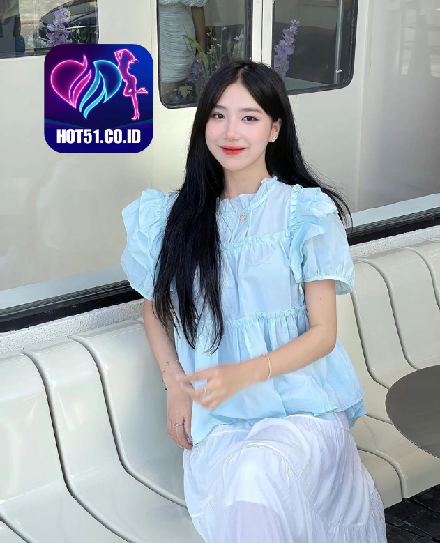 Brianna Barrett HOT51.CO.ID