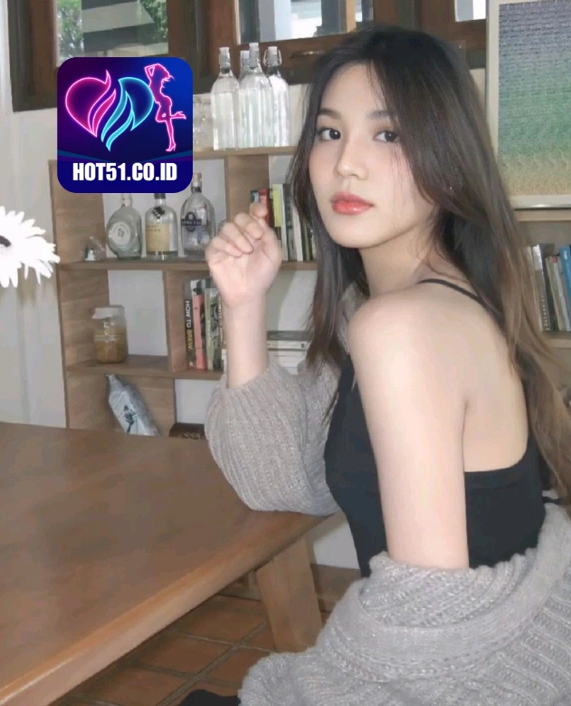 Christian Evans HOT51.CO.ID