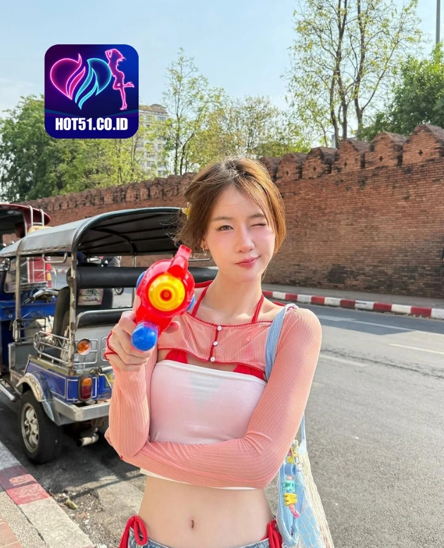 Courtney Flynn HOT51.CO.ID