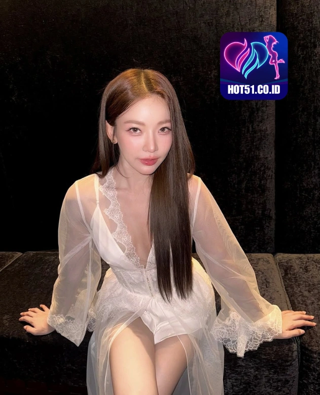 Danielle Crawford HOT51.CO.ID