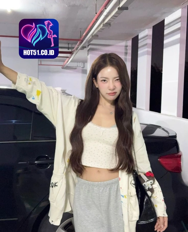 Daphne Hart HOT51.CO.ID