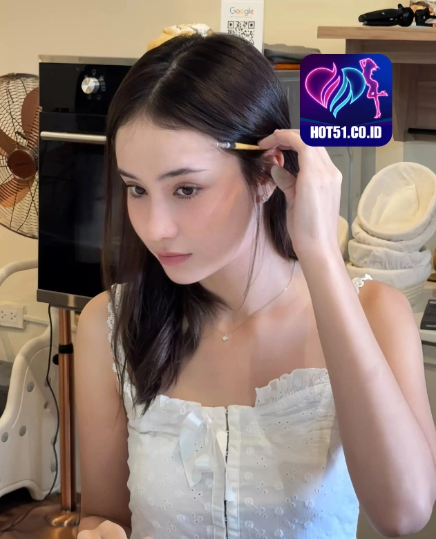 Destiny Hayes HOT51.CO.ID