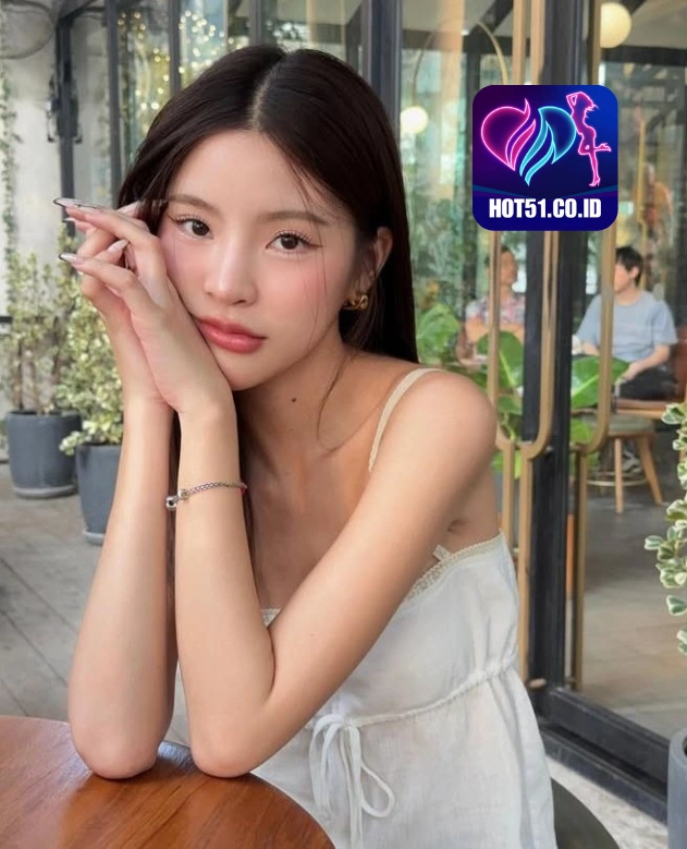 Dominic Clarke HOT51.CO.ID