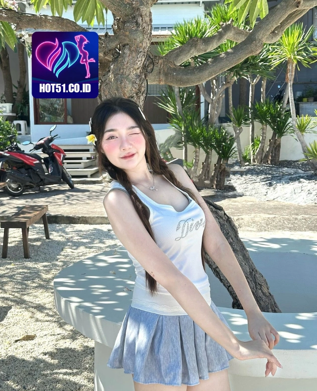 Elijah Benjamin HOT51.CO.ID