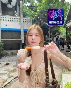 Gavin Foster HOT51.CO.ID