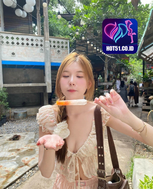 Gavin Foster HOT51.CO.ID