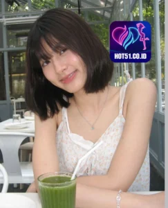 Julia Lambert HOT51.CO.ID