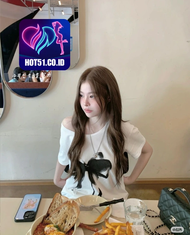 Landon Sterling HOT51.CO.ID