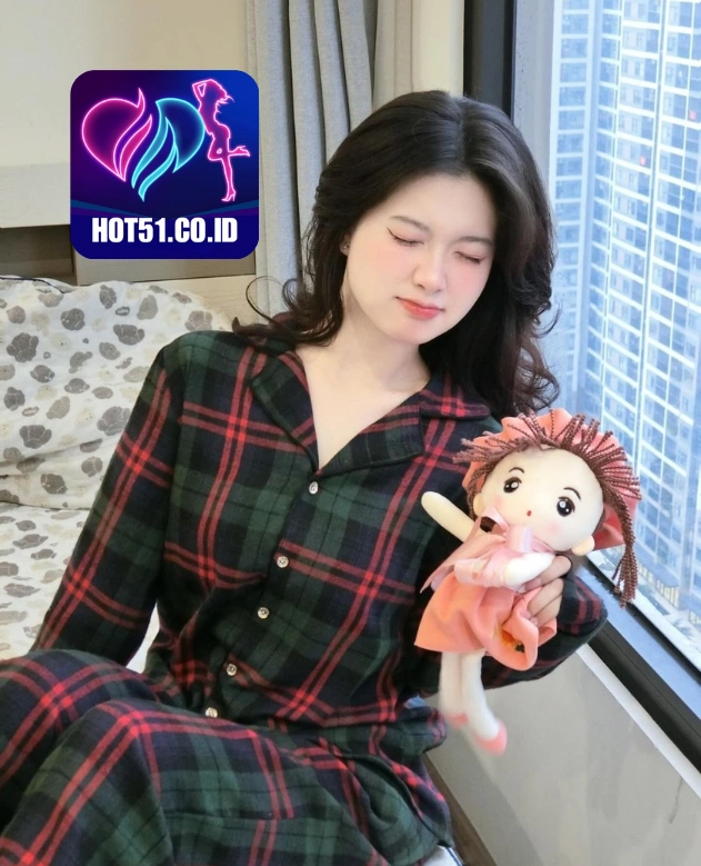 Lawrence Turner HOT51.CO.ID