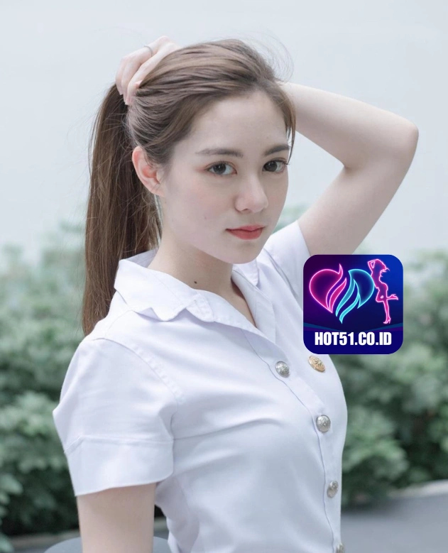 Leah Preston HOT51.CO.ID