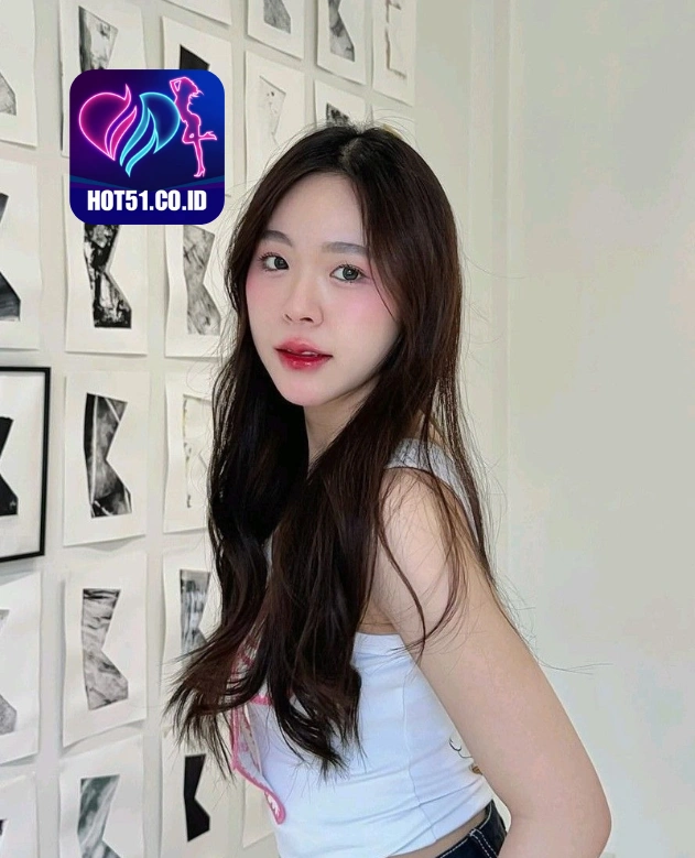 Leslie Matthews HOT51.CO.ID