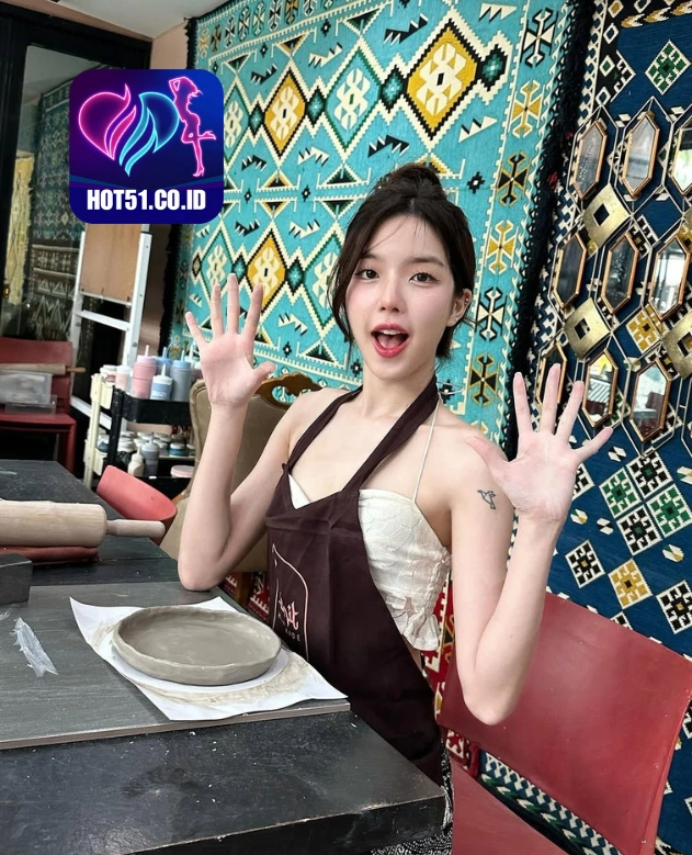 Lucas Fleming HOT51.CO.ID