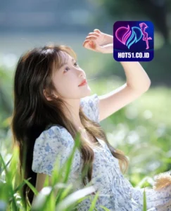 Natalie Roberts HOT51.CO.ID