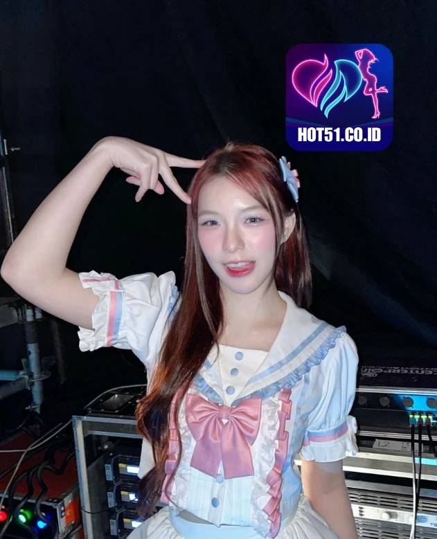 Nicole Spencer HOT51.CO.ID