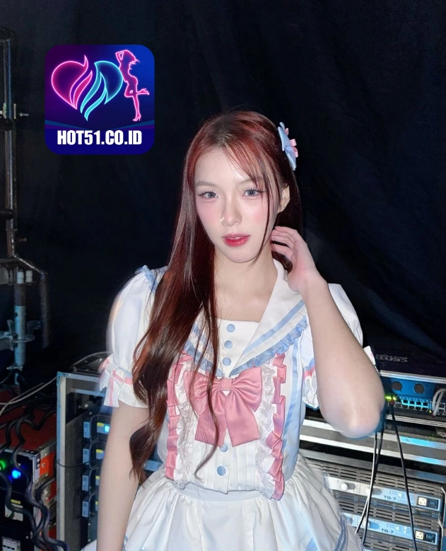 Nicole Spencer HOT51.CO.ID