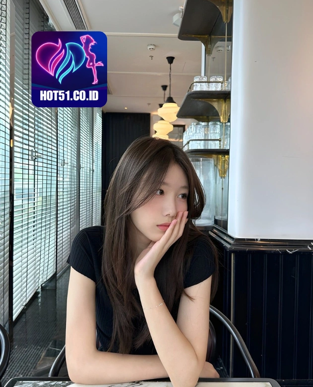 Nuri Handayani HOT51.CO.ID