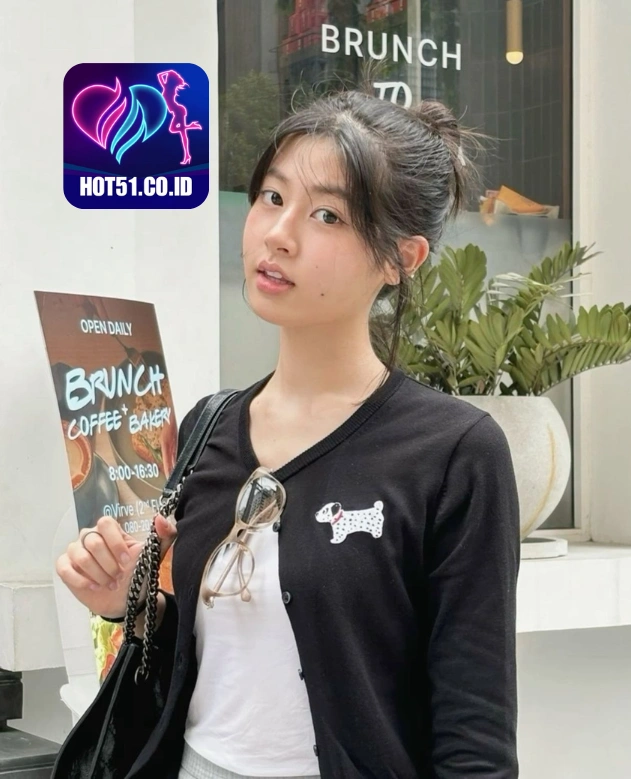 Piper Reynolds HOT51.CO.ID