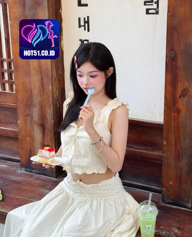 Spencer Parker HOT51.CO.ID