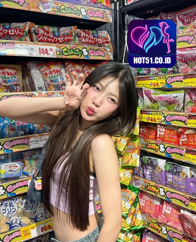 Tessa Harding HOT51.CO.ID